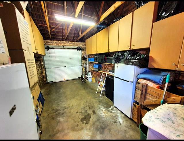 3 BEDROOM TOWNHOUSE FOR SALE IN ANNLIN